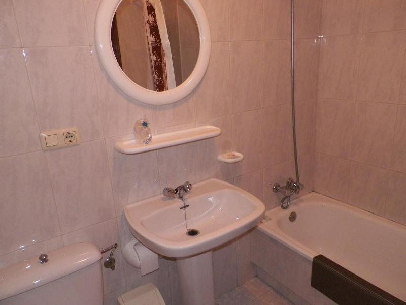 Double or Twin Room image 2