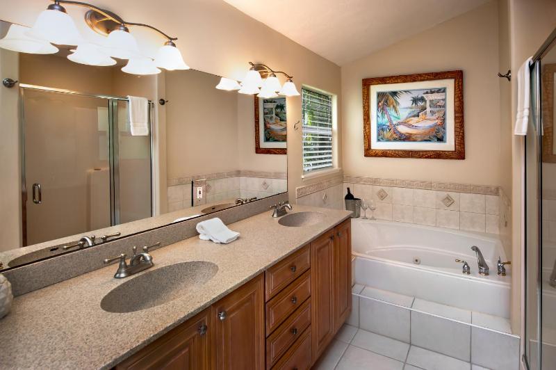Deluxe Family Suite image 4