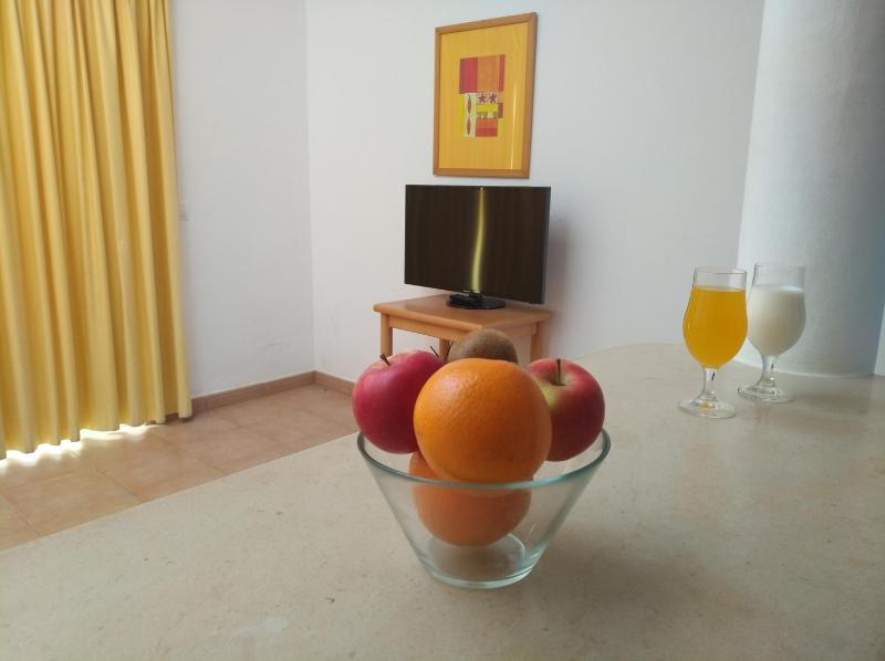 Junior Suite with Pool View image 4