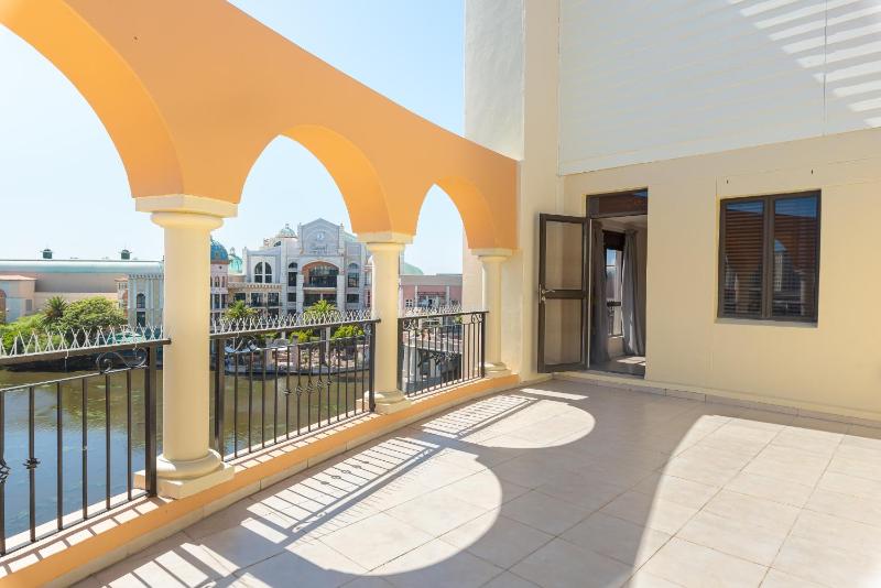 Three-Bedroom Apartment image 3