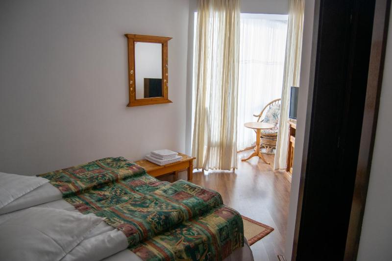 Double or Twin Room with Shower image 3