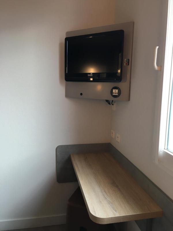 Double Room image 2