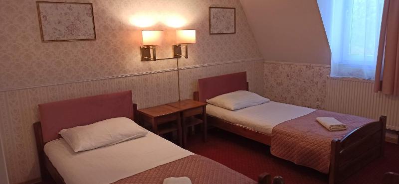 Double or Twin Room image 1