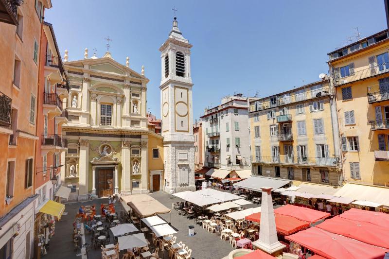 Two-Bedroom Apartment image 4