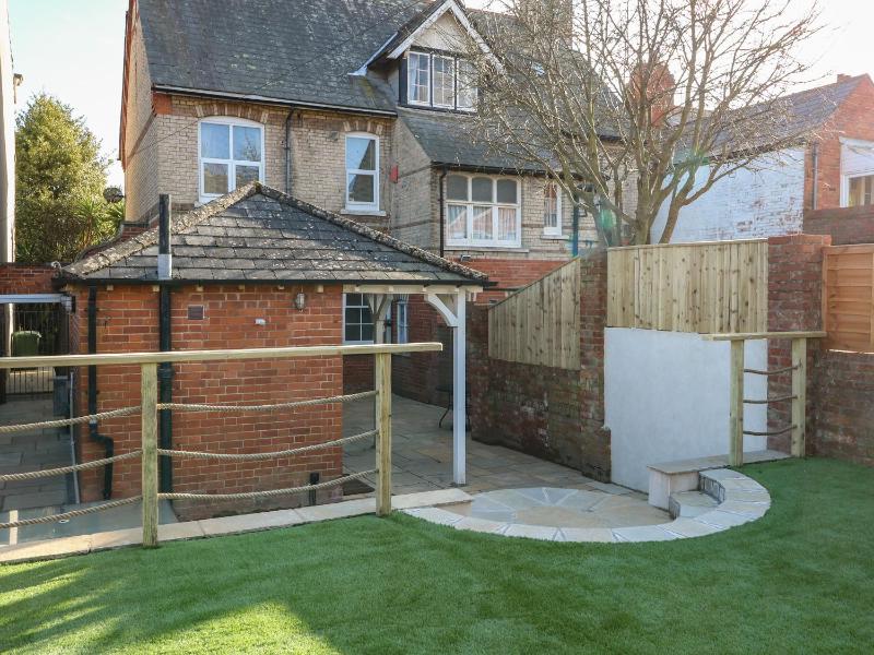 Badbury Lodge - image 17