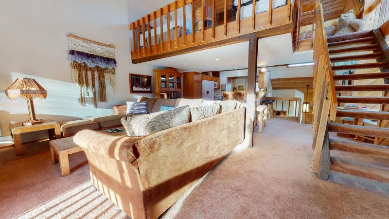 Four-Bedroom Apartment image 2
