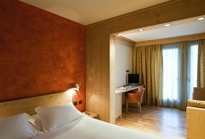 Junior Suite image 3