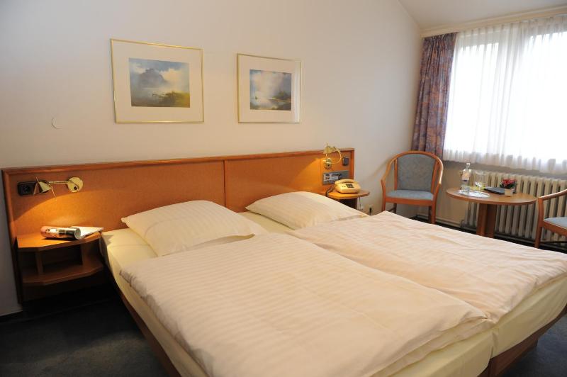 Deluxe Double Room image 1