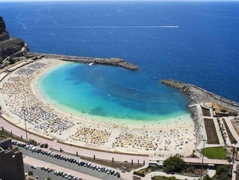 Luxury Renovated Duplex with 3 Pools Private Jacuzzi - image 8