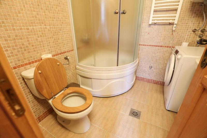 Three-Bedroom House image 2