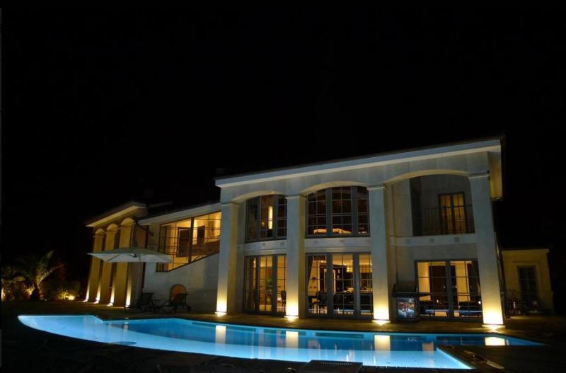 Villa image 3