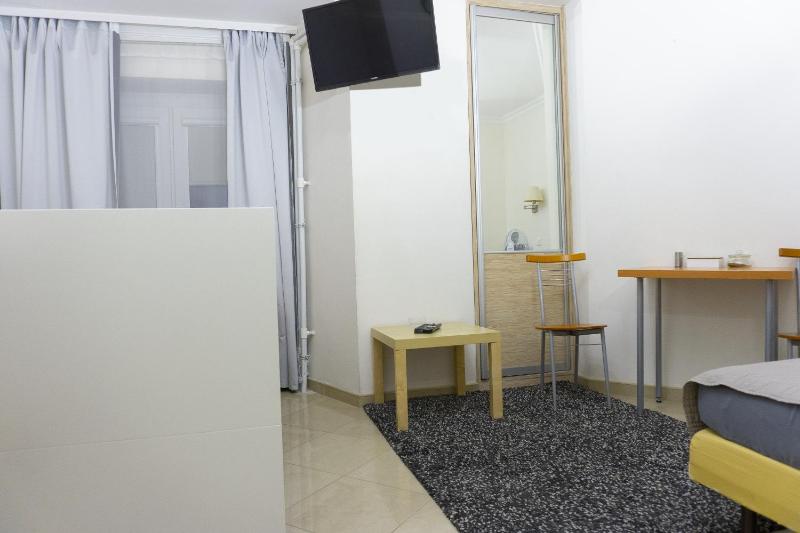 Studio Apartment with City View - Marszałkowska 138 image 4