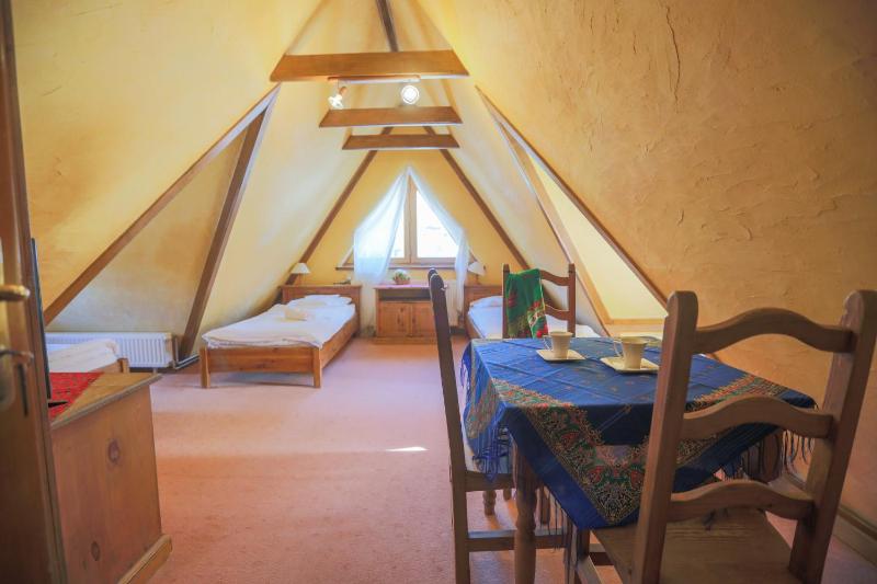 Standard Quadruple Room image 1