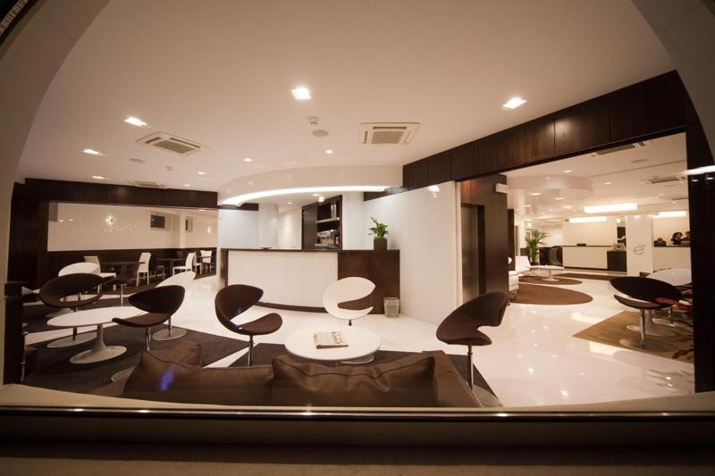 E' Hotel - image 19