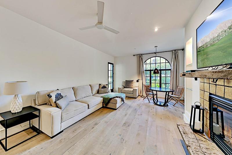 One-Bedroom Apartment image 1