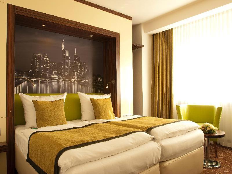 Room #6057316 image 1