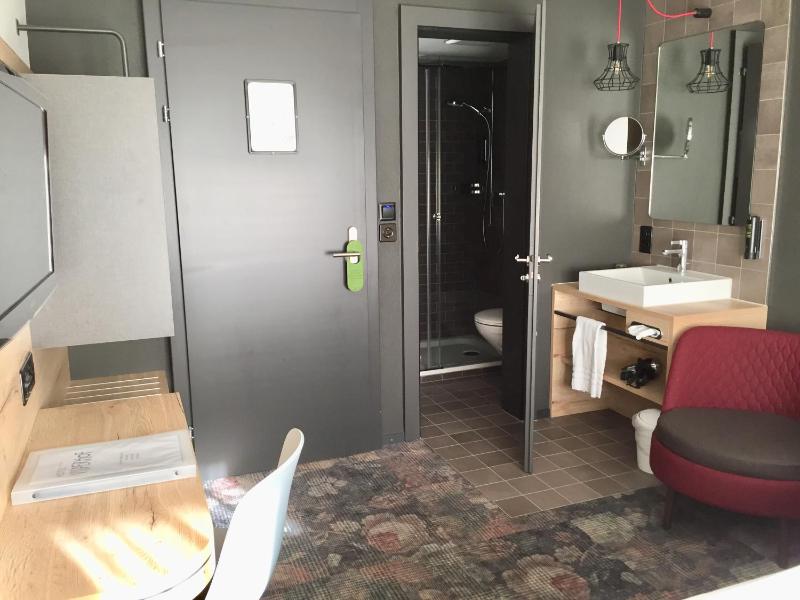 Superior Single Room image 2