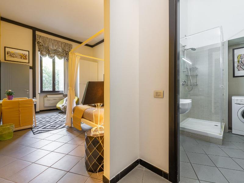 Deluxe Apartment image 3