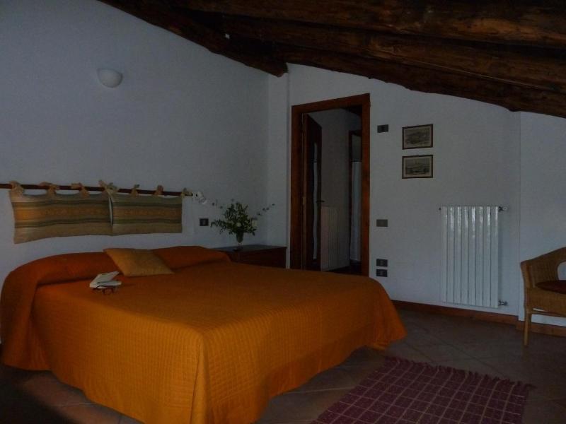 Deluxe Double or Twin Room with Garden View image 4
