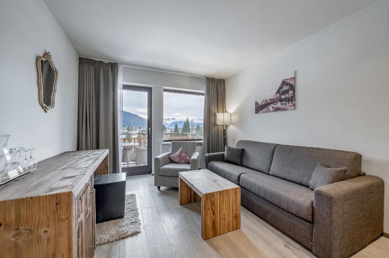 Superior Double Room image 4