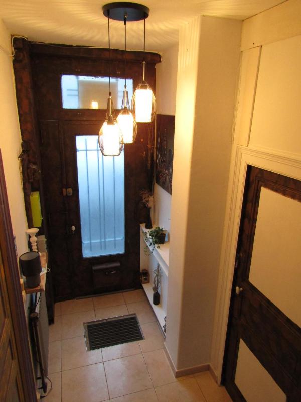Contemporary Room image 3