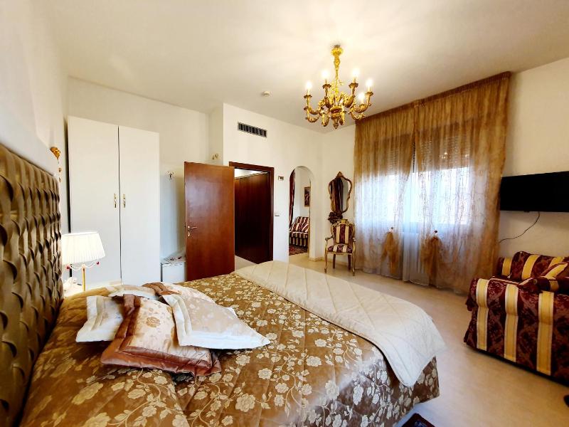 Junior Suite image 3