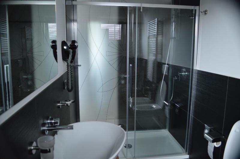 Superior Double Room image 2