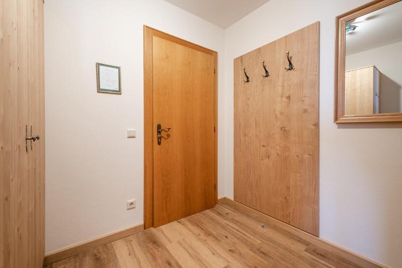 Deluxe Two-Bedroom Apartment image 3