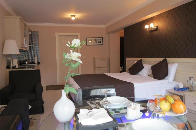 Twin Suite image 2