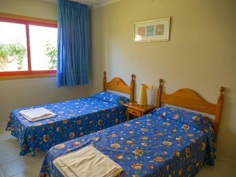 Apartments Kione Playa Romana Park - image 20