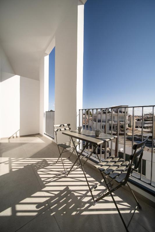 Alinea Suites Limassol Center - image 14