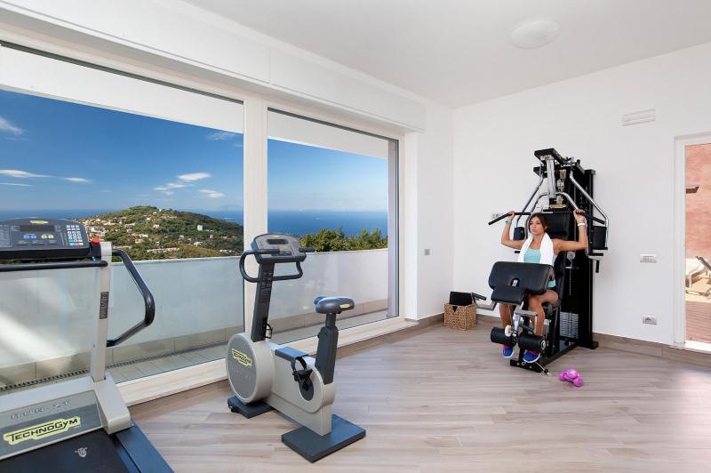 Amore Rentals - Villa Daniela - image 6
