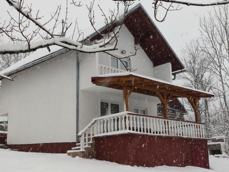 Two-Bedroom House image 2