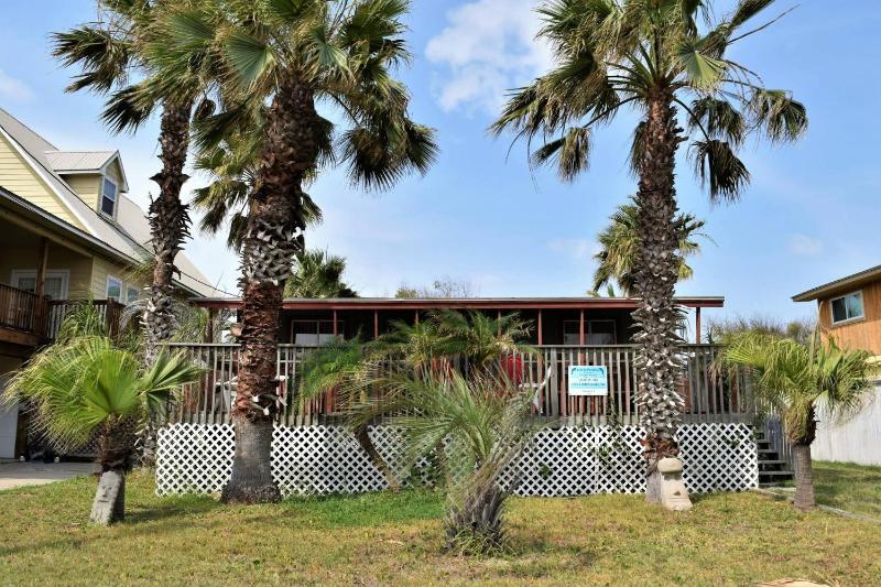 Two-Bedroom House image 2