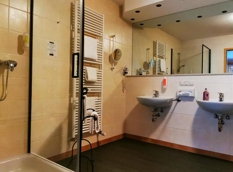 Two-Bedroom Suite image 4