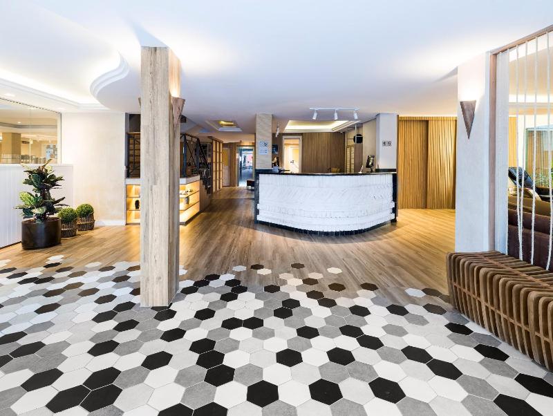 H Hotel - image 14