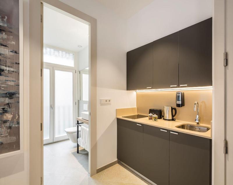 Mon Suites Benlliure - image 6