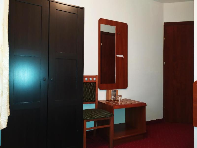 Single Room image 2
