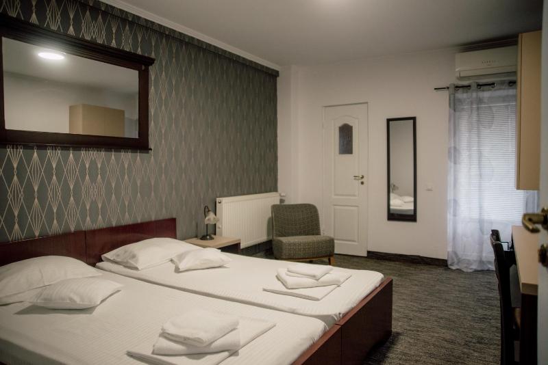 Carnival City Hotel Oradea - image 33