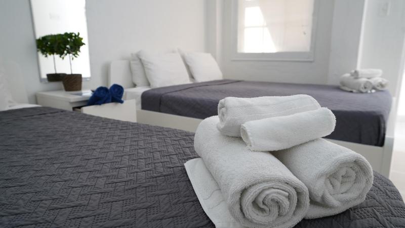 Double Room with Two Double Beds image 3