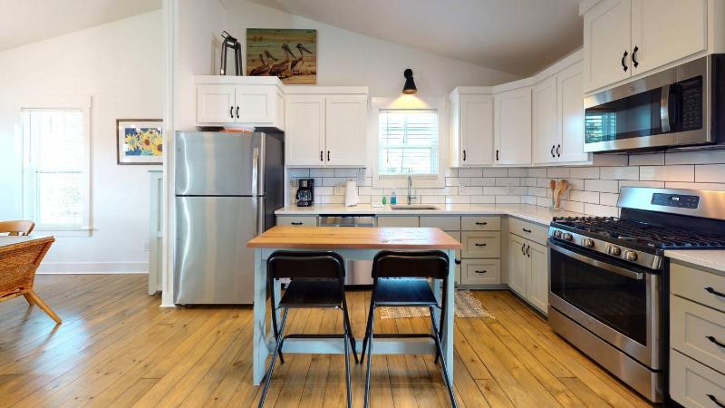 Two-Bedroom House image 2