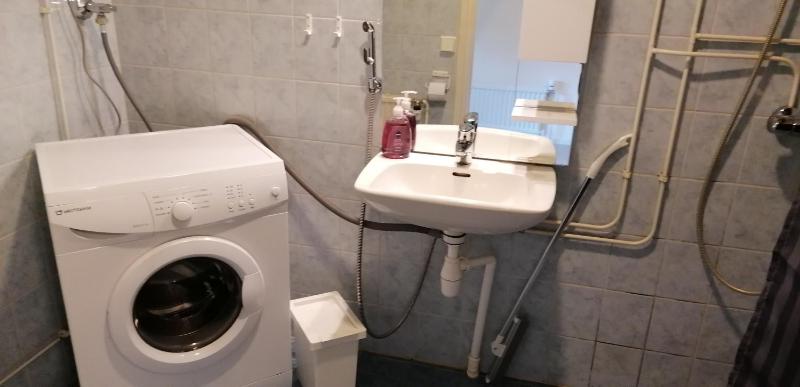 One-Bedroom House image 2
