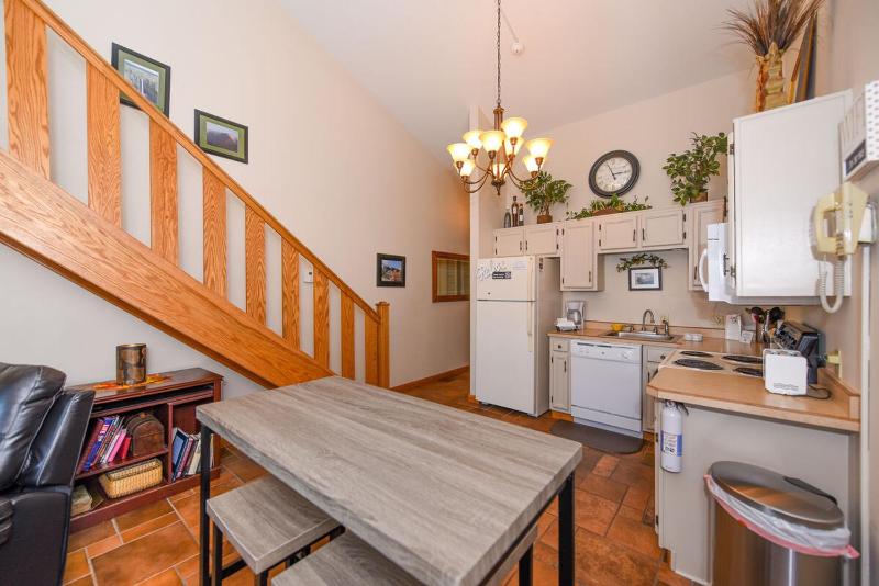 Apartment with Lake View image 1