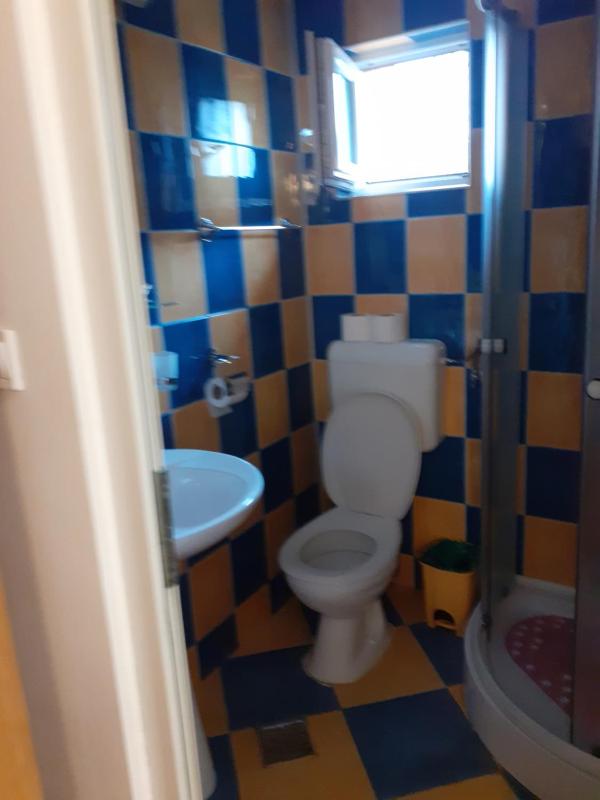 Double Room with Balcony image 2