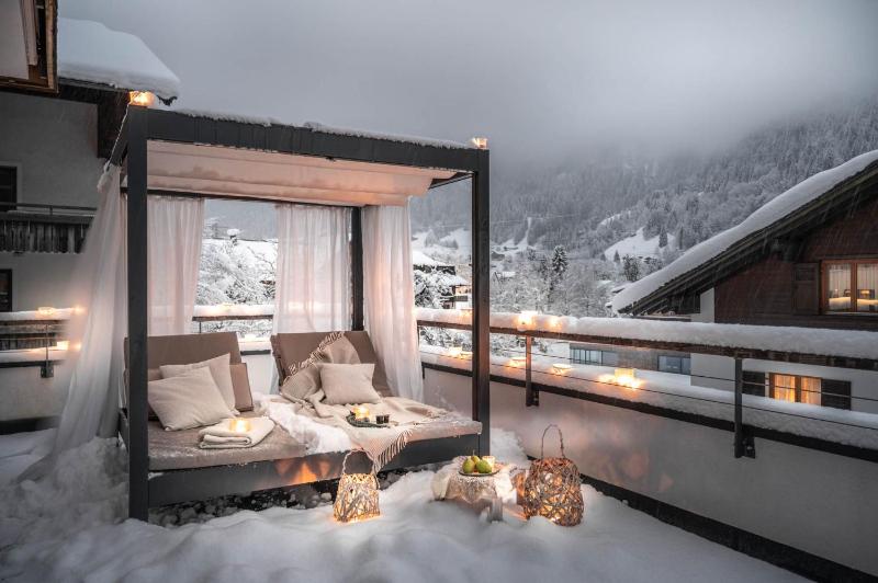 Three-Bedroom Chalet image 3