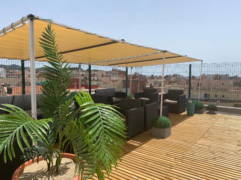 Hotel Golden Sand - image 13