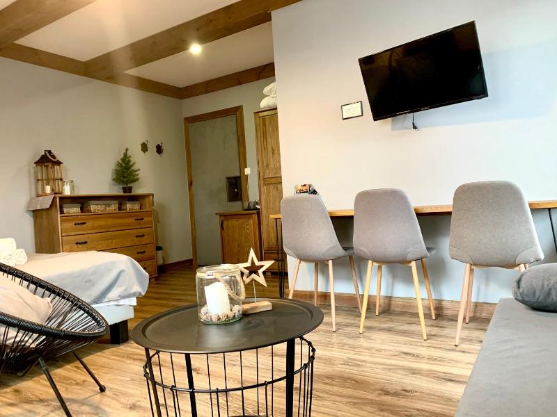 Superior Family Room with Balcony and Mountain View (2 Adults+ 2 Children) image 3