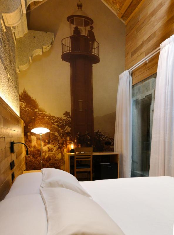Superior Double Room image 3