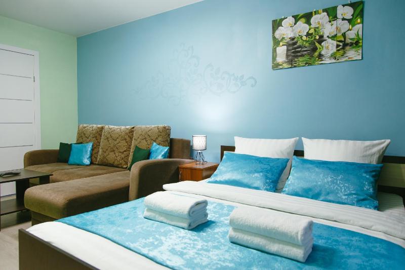 One-Bedroom Apartment image 2