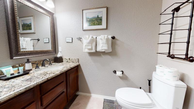 Silver Bear #30 condo - image 32